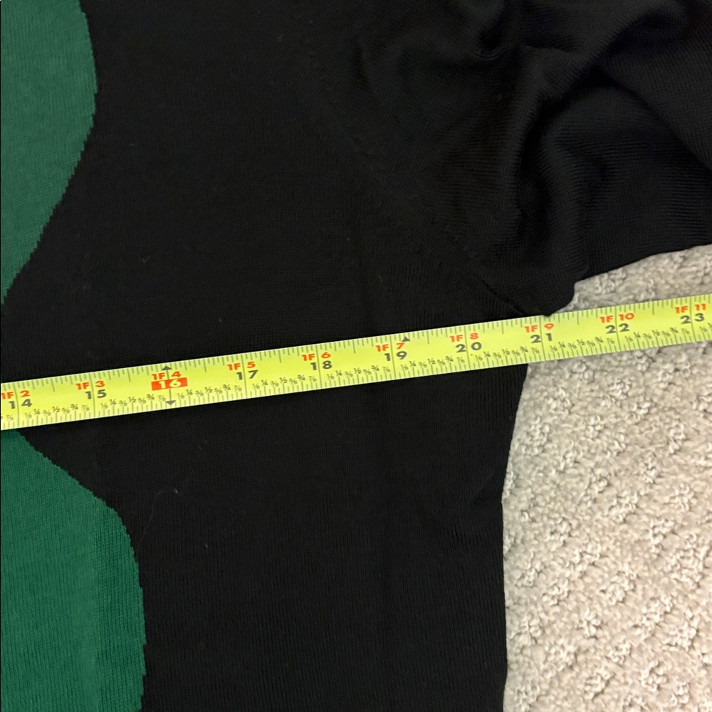 NWOT Marimekko by Uniqlo Wool Blend Sweater - Picture 4 of 5